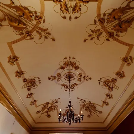 Baroque Oda ve Kahvaltı