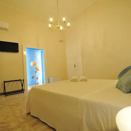 Baroque Bed & Breakfast 3*